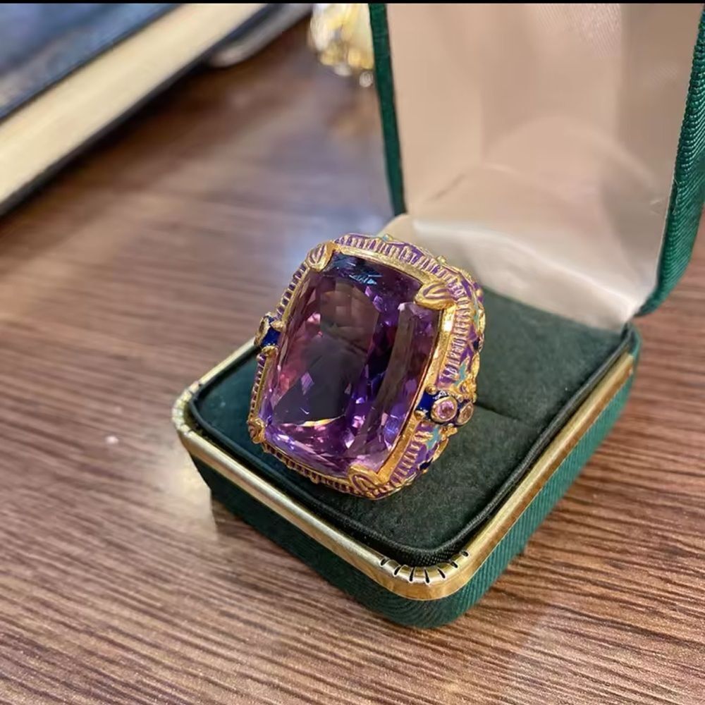 Vintage Inspired Large Amethyst Ring with Gold Detailing - Picture 1 of 14